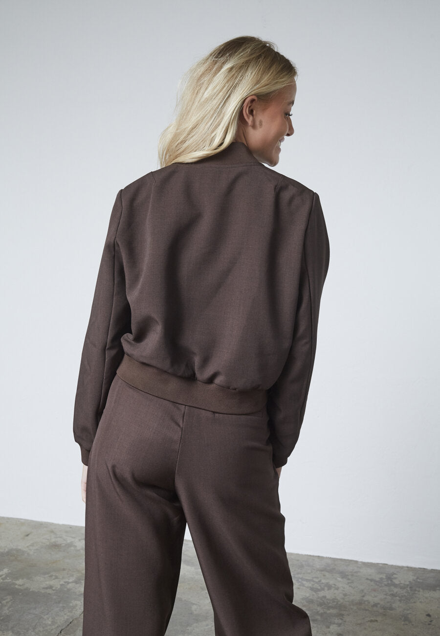 Jasje Garwin Bruin voor dames