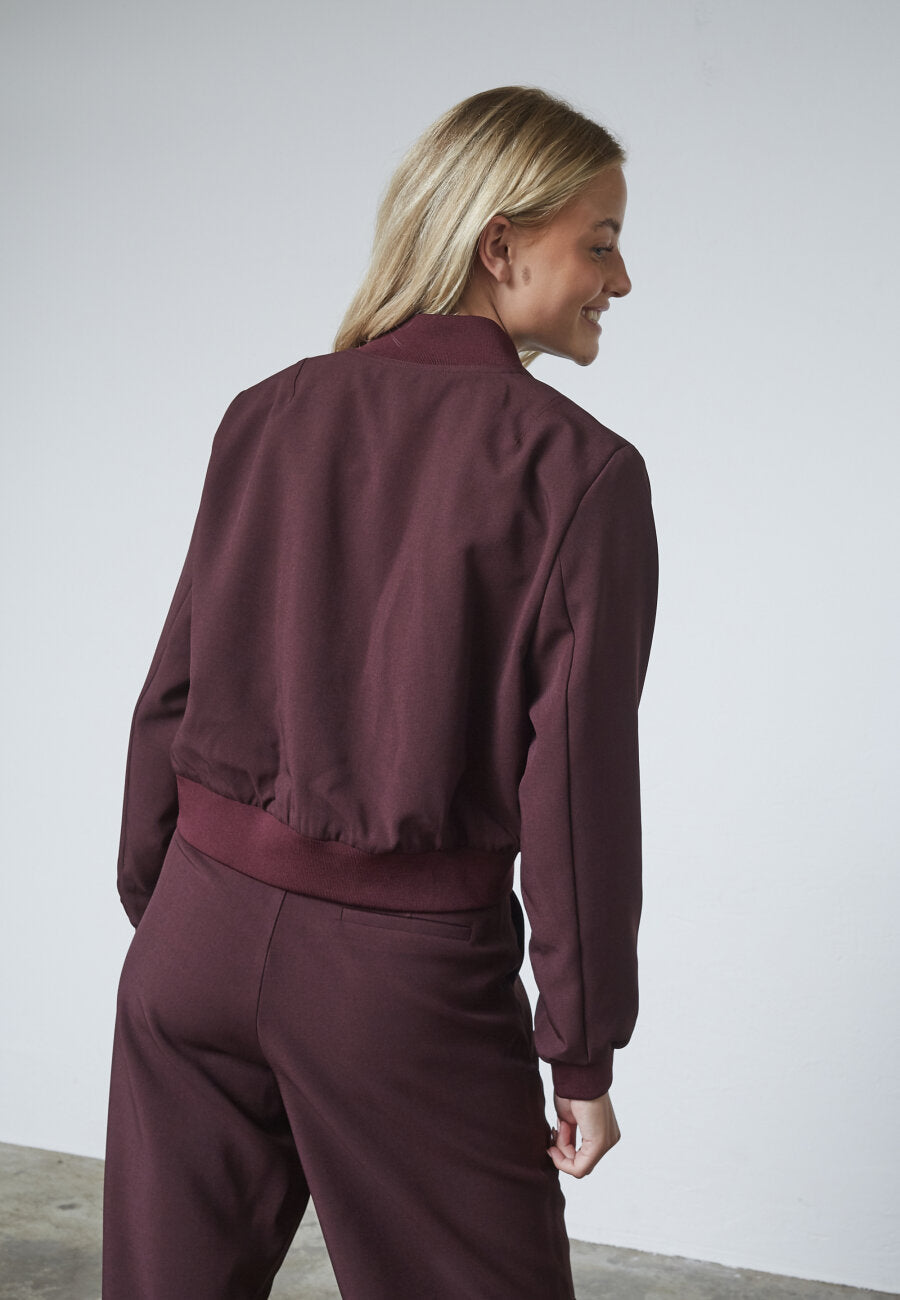 Jasje Garwin Bordeaux voor dames