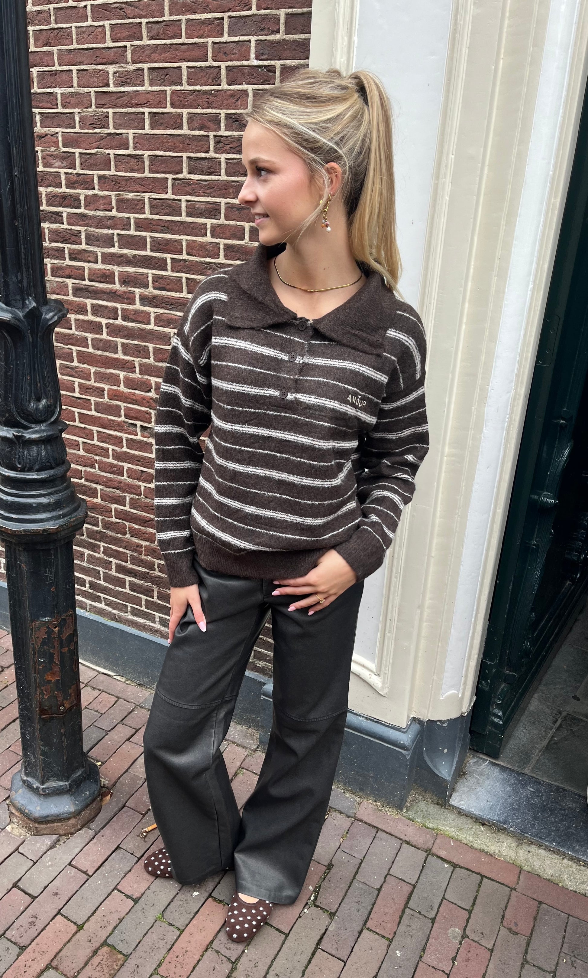 Trui Zoe Bruin voor dames