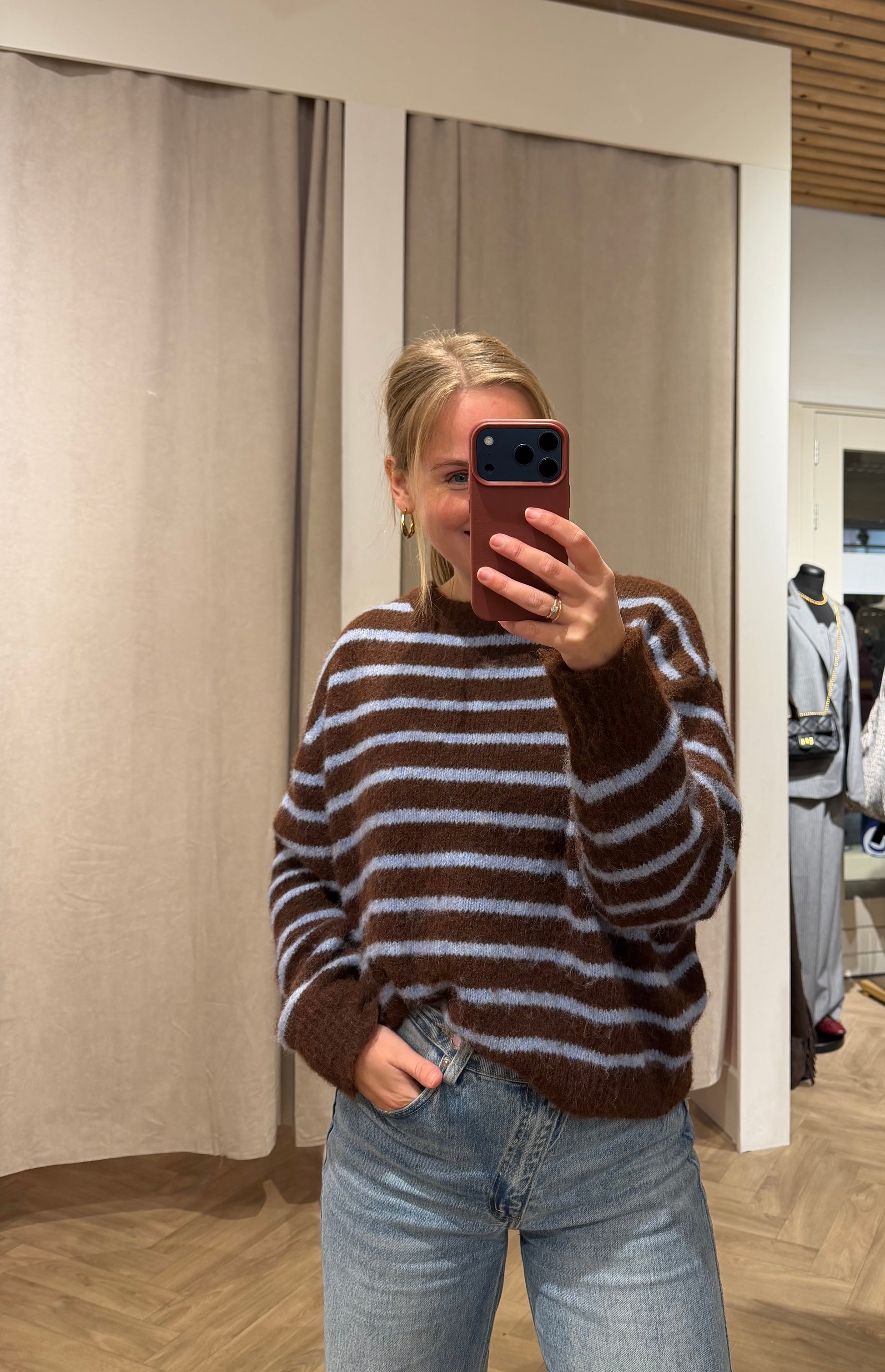 Trui Sara Bruin voor dames