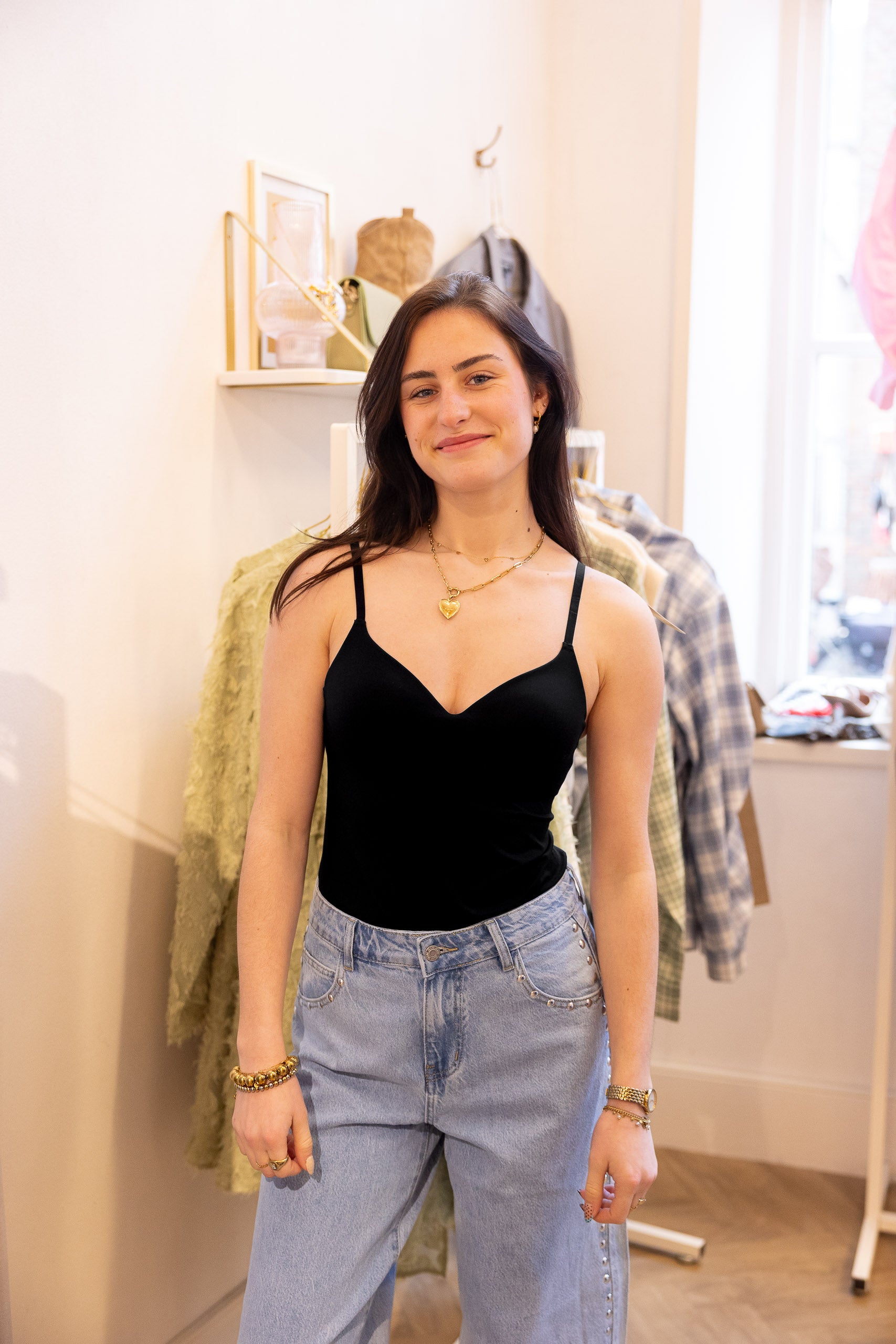 Top Yara Zwart voor dames