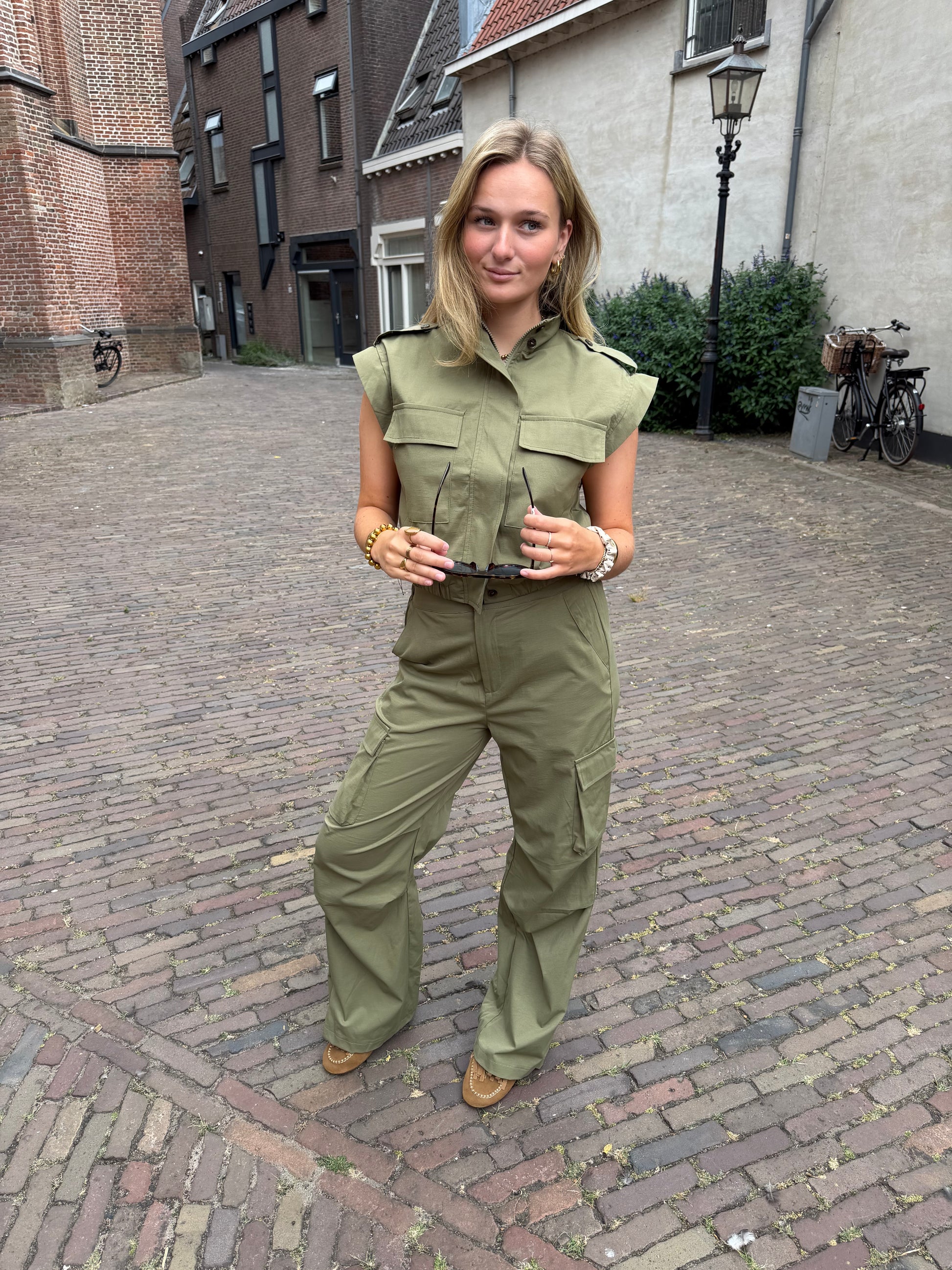 Pants Lara Cargo Army Green voor dames