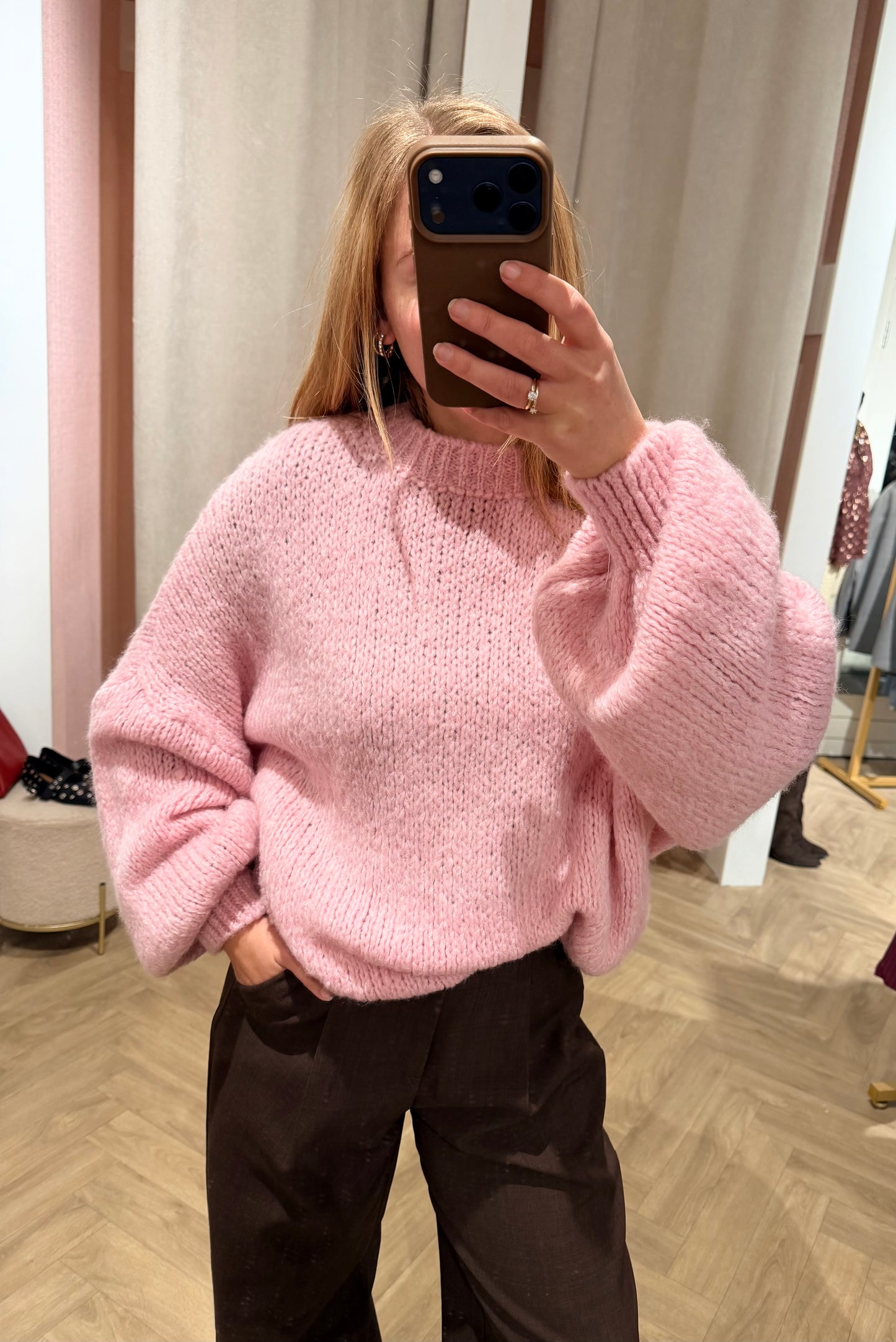 Trui Nora Roze voor dames